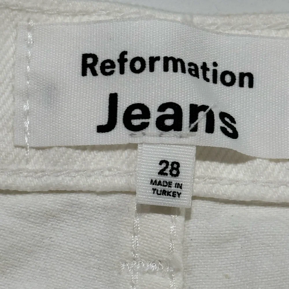 Reformation Charlie High Rise Jean Short Women's Size 28 White Cut Off Denim NWT